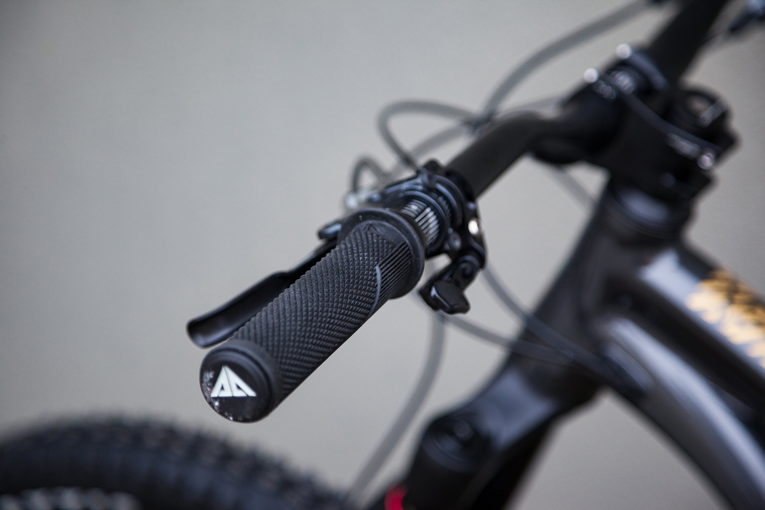 commencal clash essential 2019